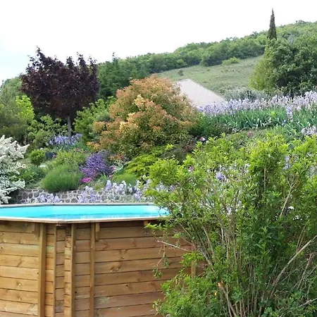 Peaceful With Pool